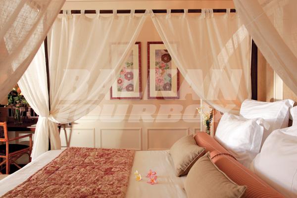 holiday in Le Telfair Golf and SPA