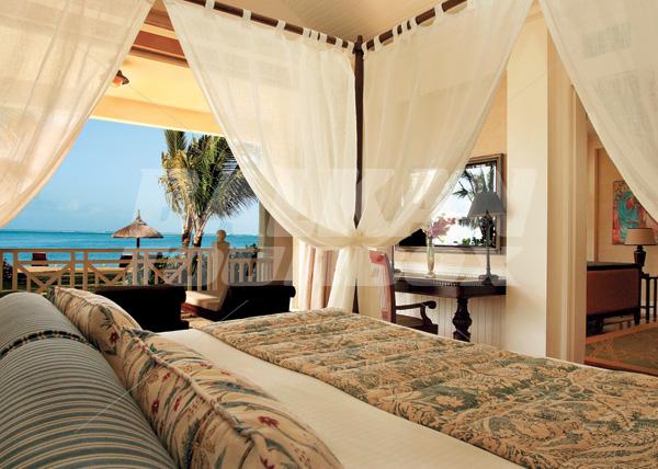 holiday in Le Telfair Golf and SPA