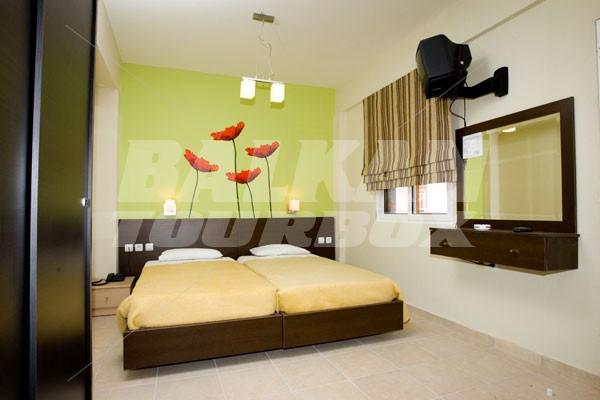 почивка в Sunset Hotel Neos Marmaras