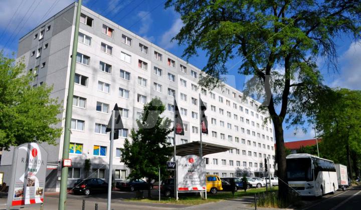 holiday in Grand City Hotel Globus Berlin