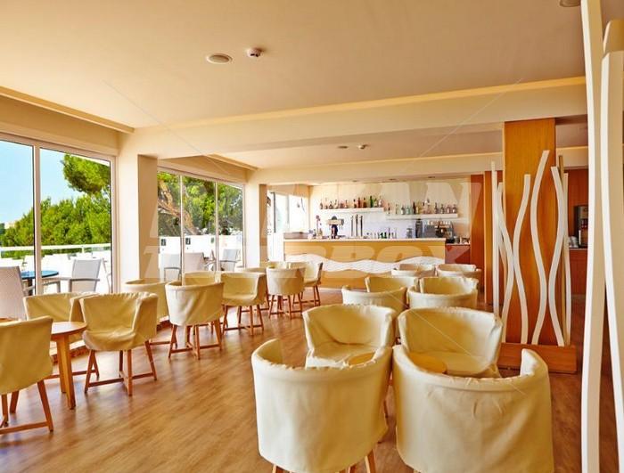 holiday in Flamboyan - Caribe Hotel