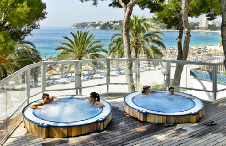 holiday in Flamboyan - Caribe Hotel