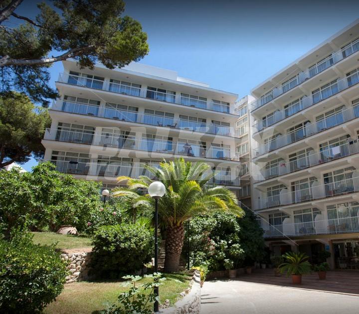 holiday in Flamboyan - Caribe Hotel