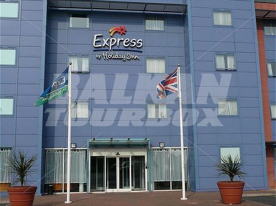 почивка в  Holiday Inn Express Oxford - Kassam Stadium