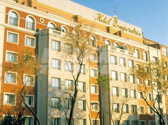 почивка в  NH Hesperia Emperatriz