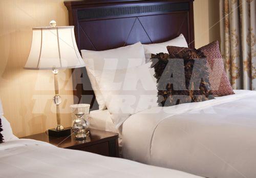 почивка в Renaissance by Marriott St. Louis Grand