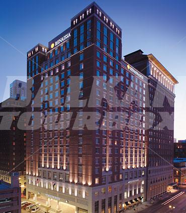 почивка в Renaissance by Marriott St. Louis Grand