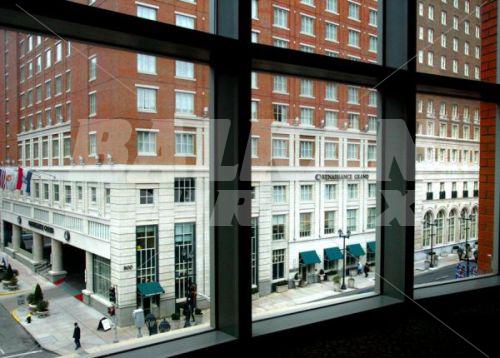 почивка в Renaissance by Marriott St. Louis Grand
