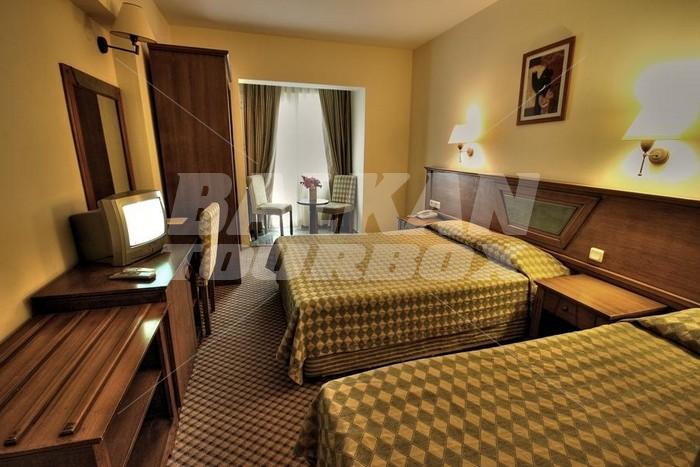 почивка в Eken Resort