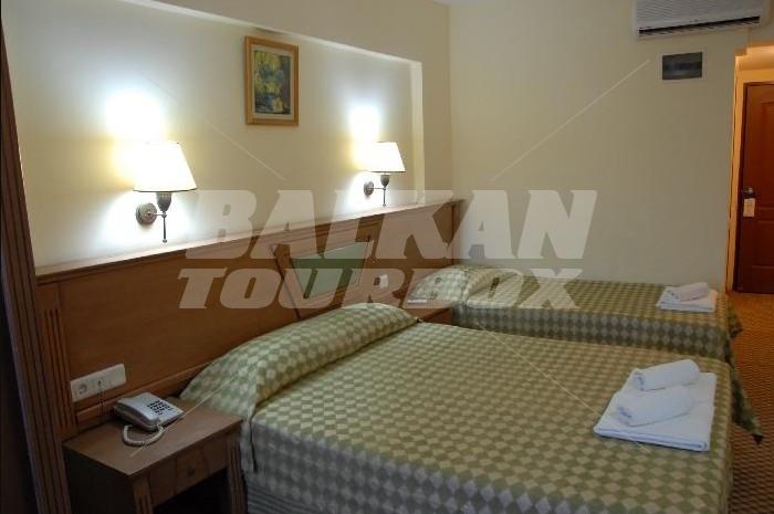 почивка в Eken Resort