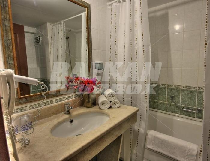 почивка в Eken Resort