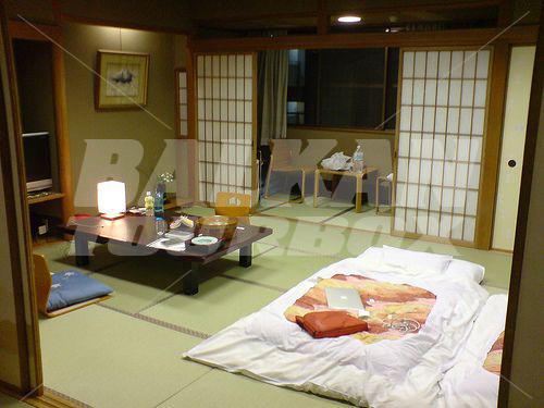 почивка в Watazen Ryokan