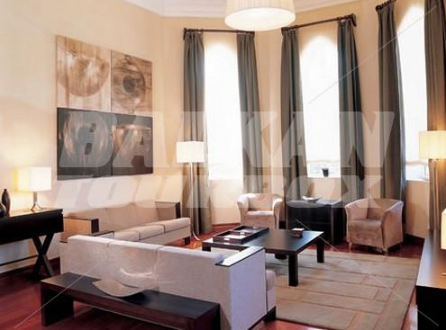 holiday in NH Palacio de Oriol