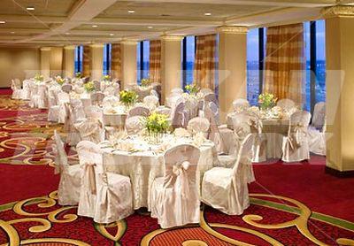 почивка в Renaissance by Marriott St. Louis Airport