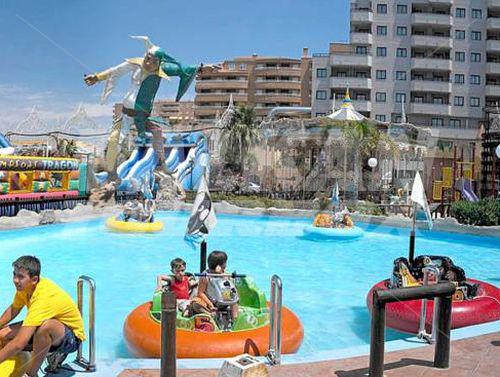 holiday in Gran Duque Hotel