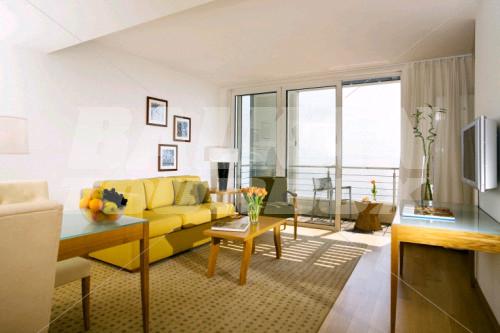 holiday in Astoria by Ohm Group
