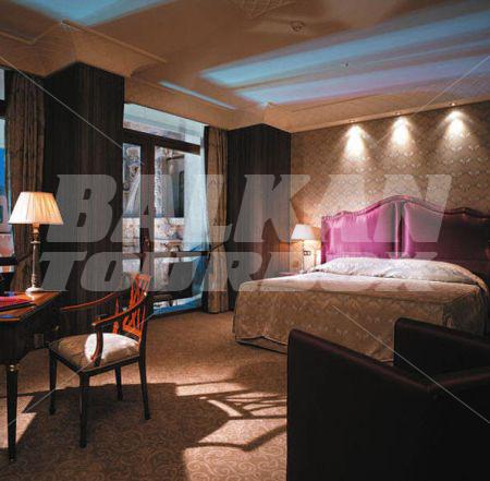 почивка в Bauer il Palazzo