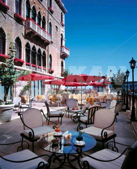 почивка в Bauer il Palazzo