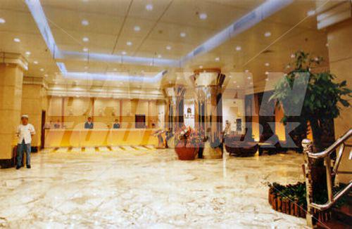 holiday in Rotating Palace