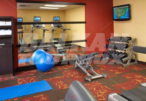 почивка в Courtyard by Marriott Lexington North