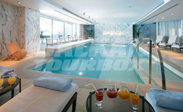 holiday in Nikopolis Hotel