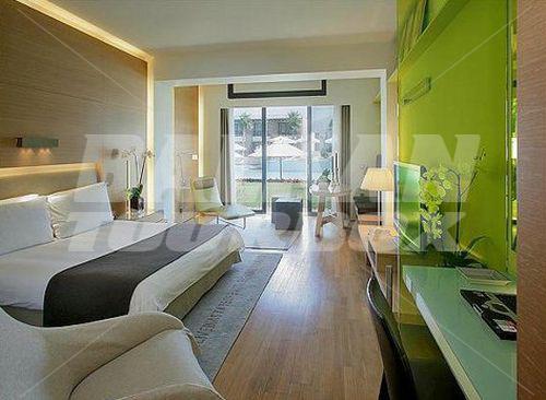holiday in Nikopolis Hotel