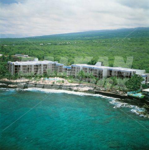 почивка в Aston Kona by the Sea