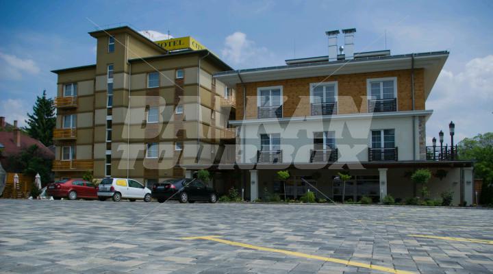 почивка в  City Hotel Miskolc