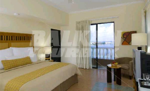 почивка в Avalon Grand Cancun