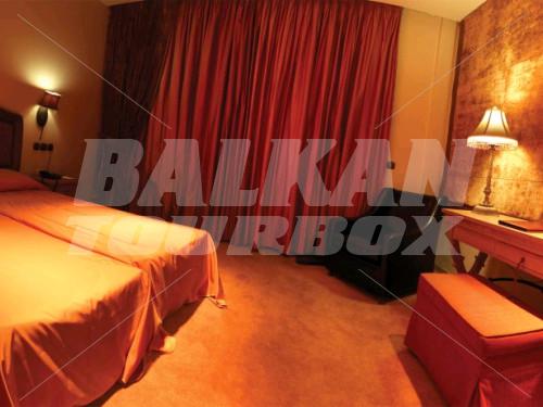 почивка в Mainalon Resort