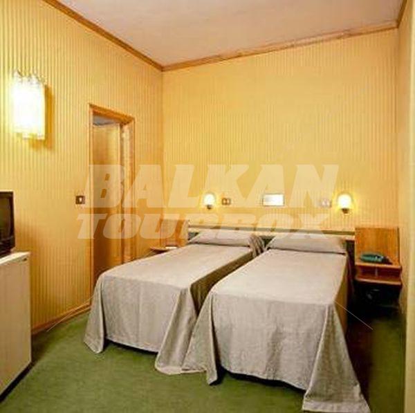 holiday in Pavia Hotel