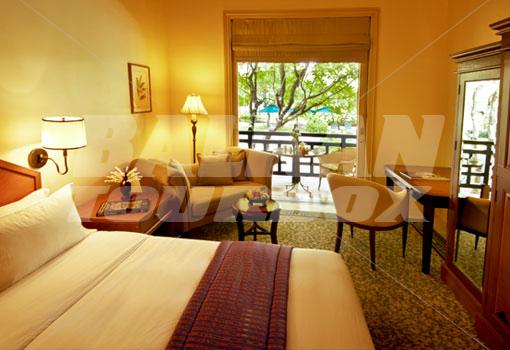 почивка в Raffles Le Royal