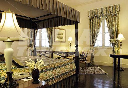 почивка в Raffles Le Royal