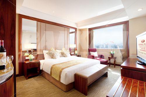 holiday in Crowne Plaza
