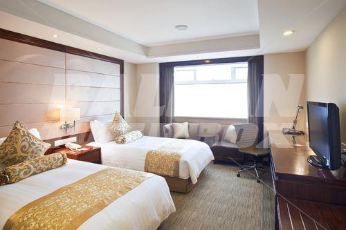 holiday in Crowne Plaza