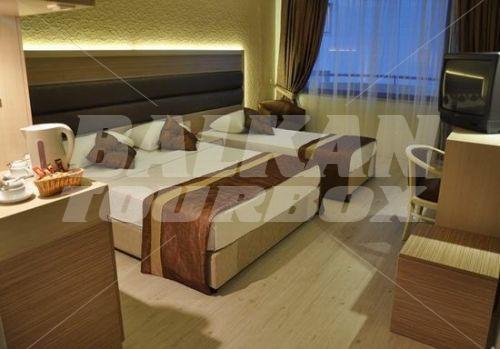 почивка в Dora Beach