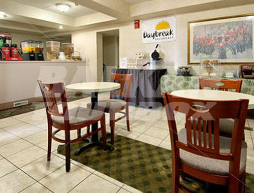 почивка в Days Inn Richmond