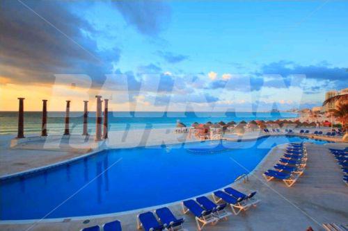 почивка в Krystal Cancun