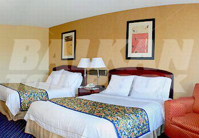 почивка в Courtyard by Marriott San Francisco Airport/Oyster Point Waterfront