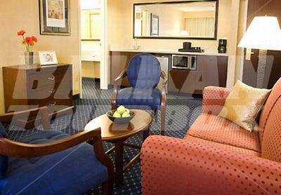 почивка в Courtyard by Marriott San Francisco Airport/Oyster Point Waterfront