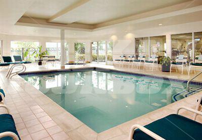 почивка в Courtyard by Marriott San Francisco Airport/Oyster Point Waterfront