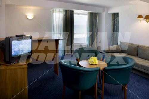 почивка в Best Western Savoy Mamaia