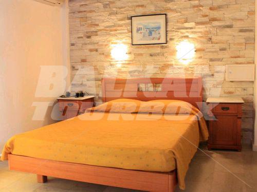 почивка в Naxos Holidays