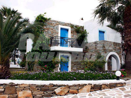 почивка в Naxos Holidays