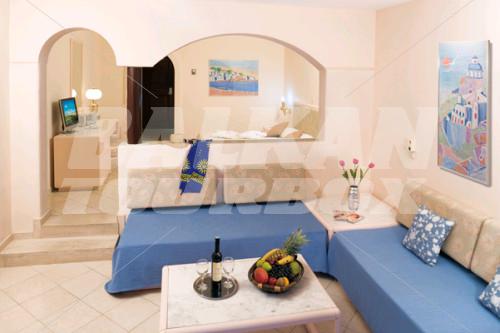 holiday in Esperos Village