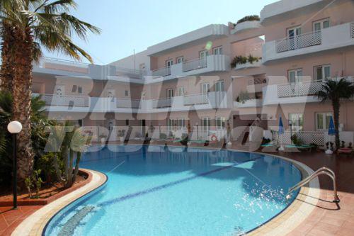 holiday in Magda