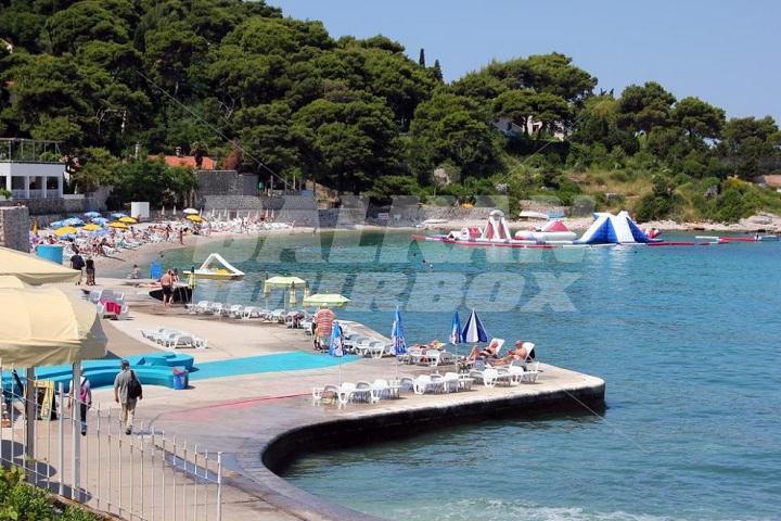 holiday in Maestral Adriatica Rooms