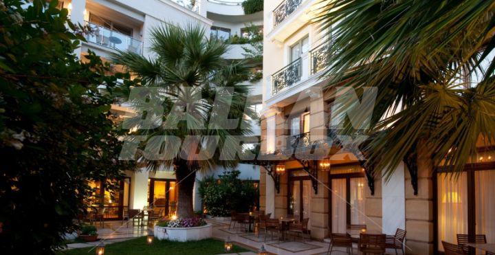 почивка в Electra Palace