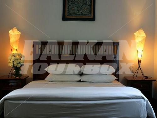 почивка в Riverside Resort