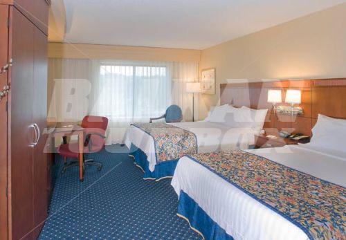 почивка в Courtyard by Marriott Cincinnati North at Union Centre
